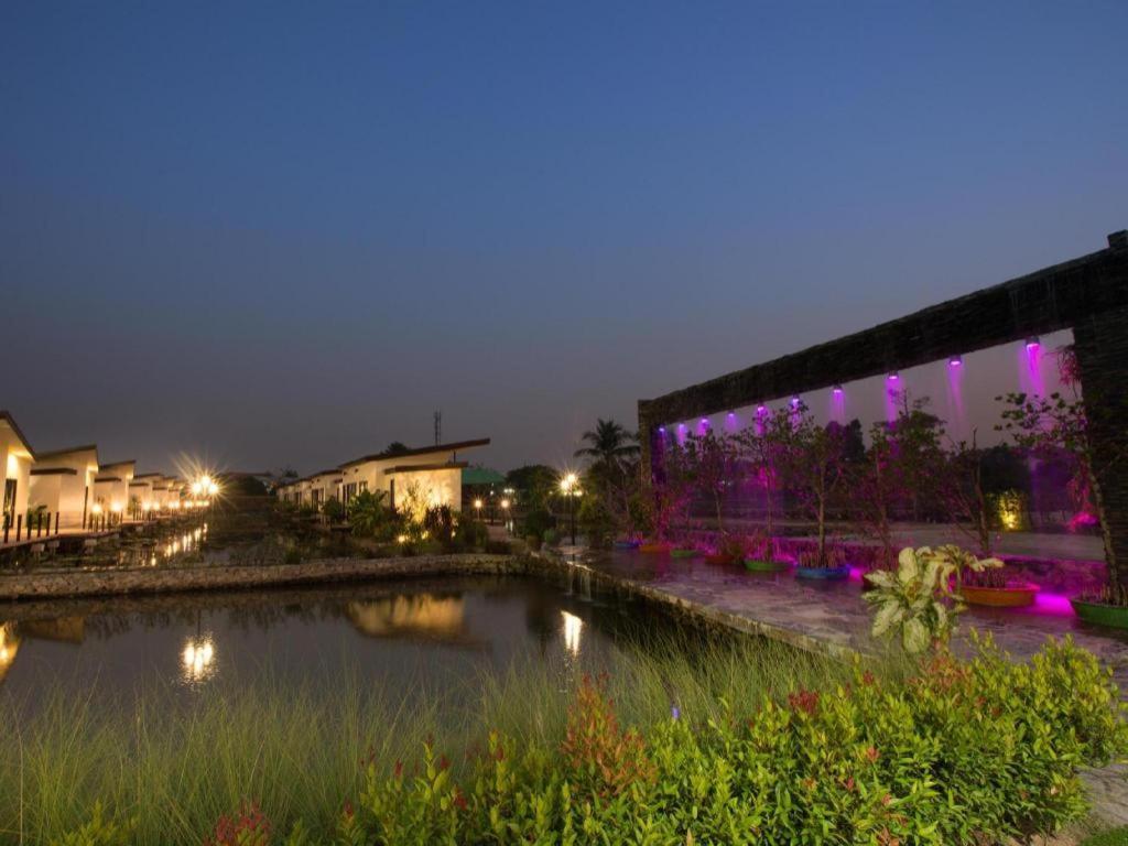 Bua Tara Resort Nong Prue Luaran gambar