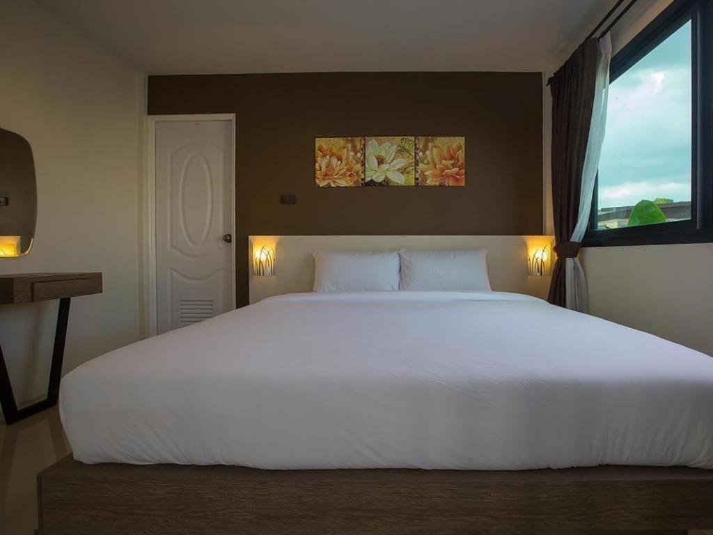 Bua Tara Resort Nong Prue Luaran gambar
