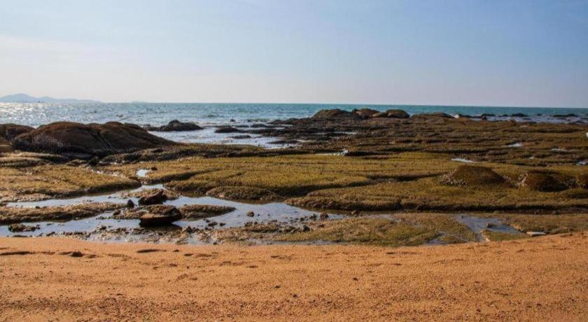 Bua Tara Resort Nong Prue Luaran gambar